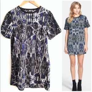 { Topshop } Abstract Mini T-Shirt Dress Sz 4